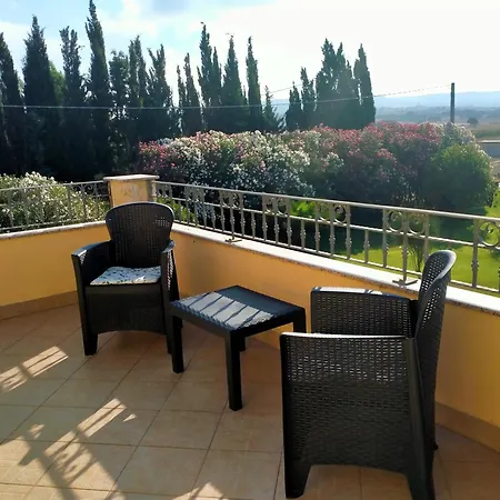 Il Giardino Delle Rose A