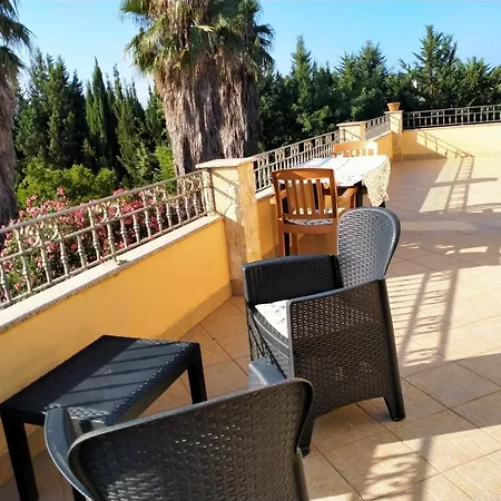 Apartman Il Giardino Delle Rose A Olmedo